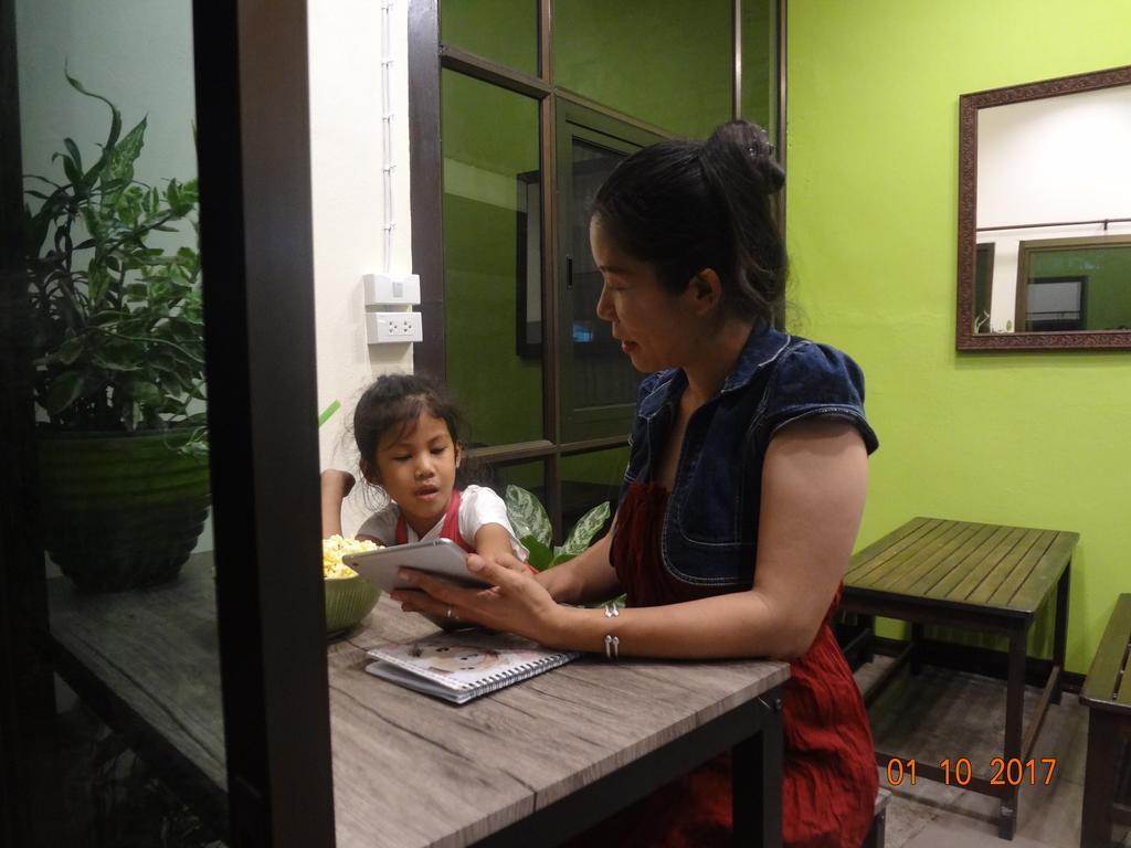 Sarabu Guest House Chiang Mai Eksteriør billede