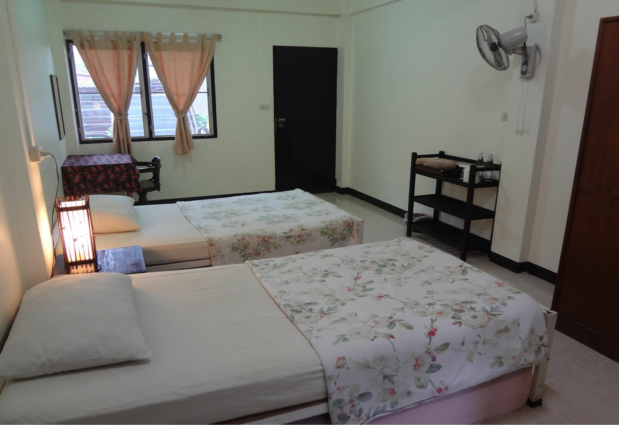 Sarabu Guest House Chiang Mai Eksteriør billede